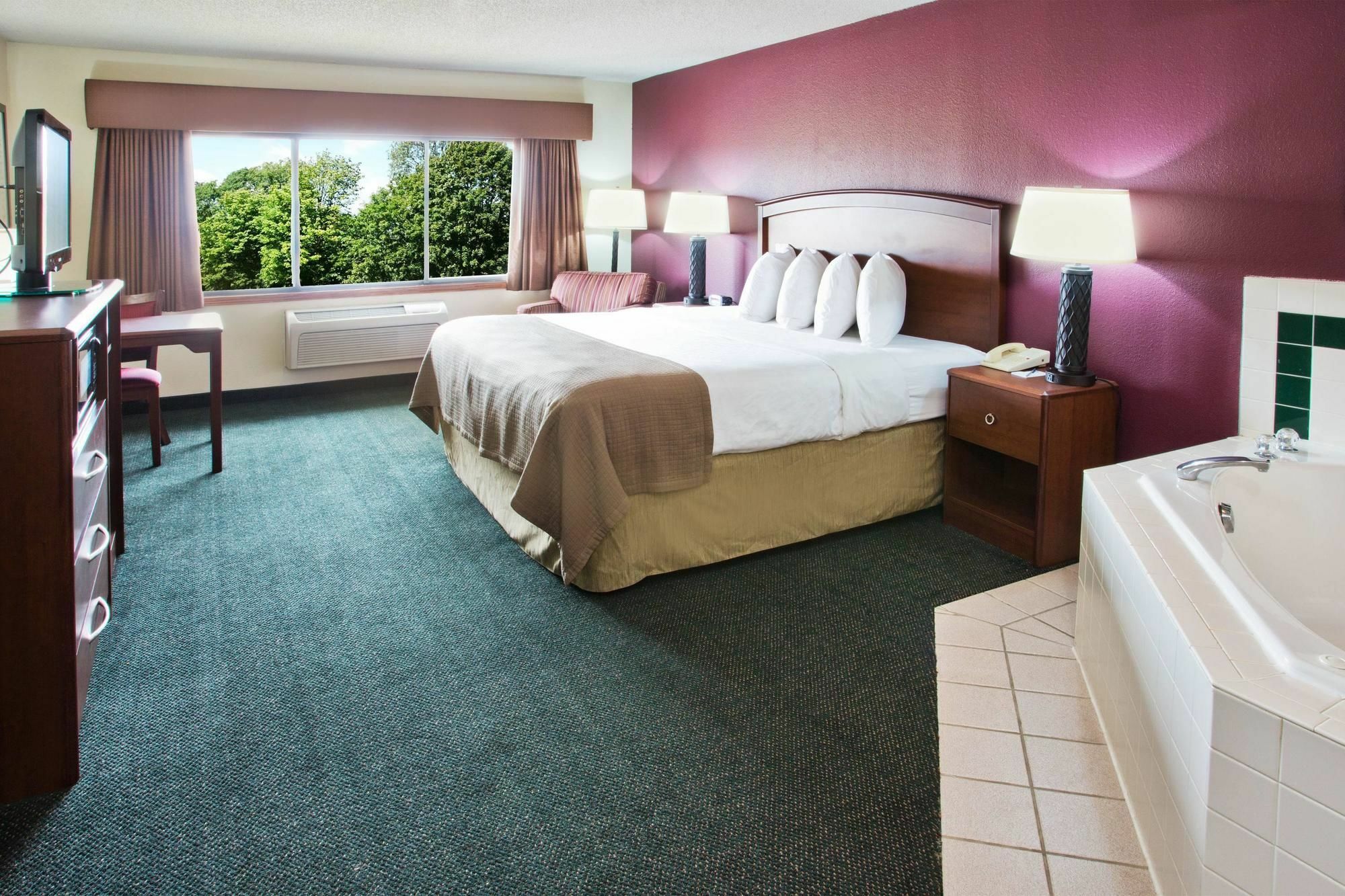 Americinn By Wyndham Hotel 3*