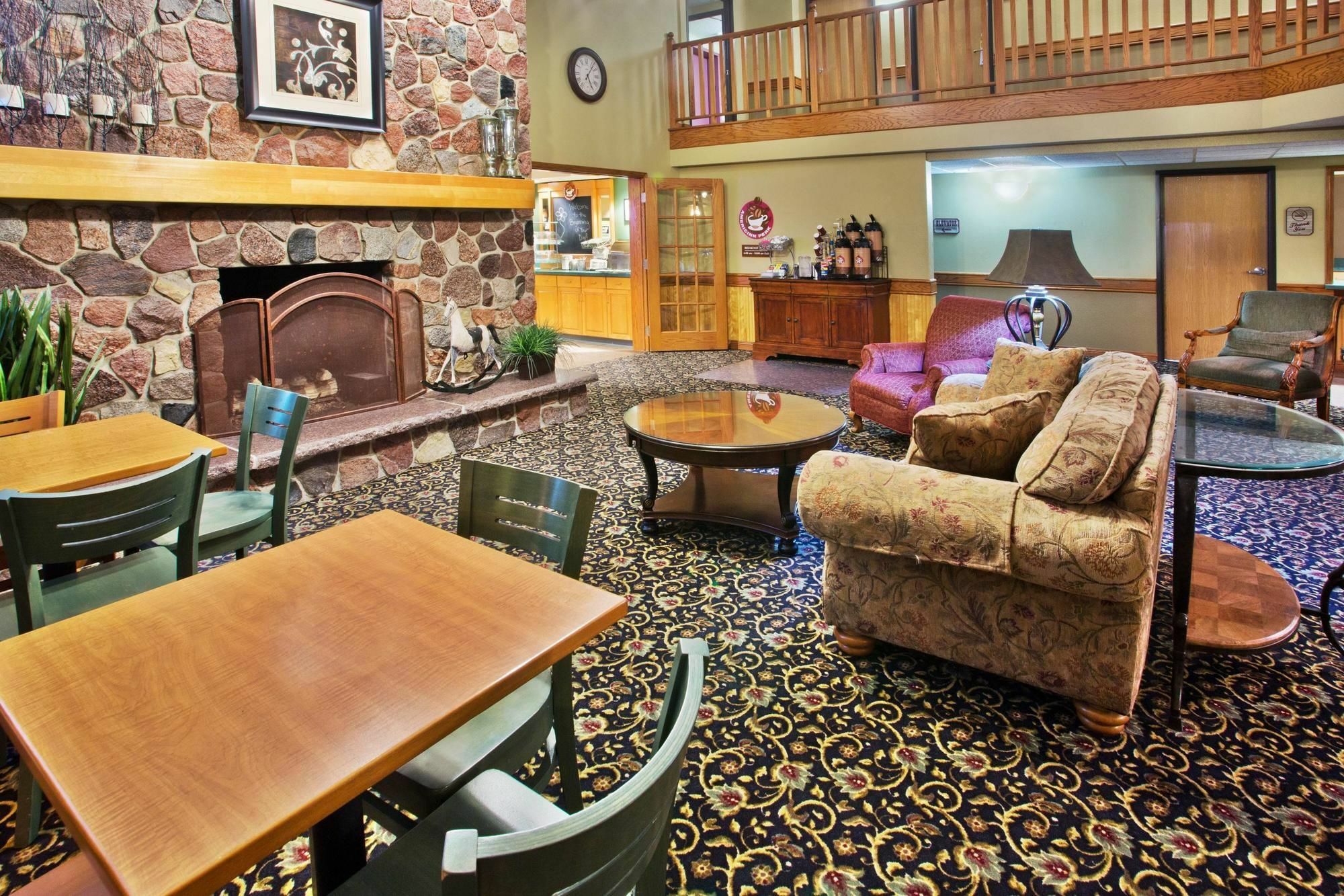 Americinn By Wyndham Hotel 3*